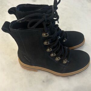SOREL Women's Lennox Black Suede  Waterproof Combat Boots Size 6.5